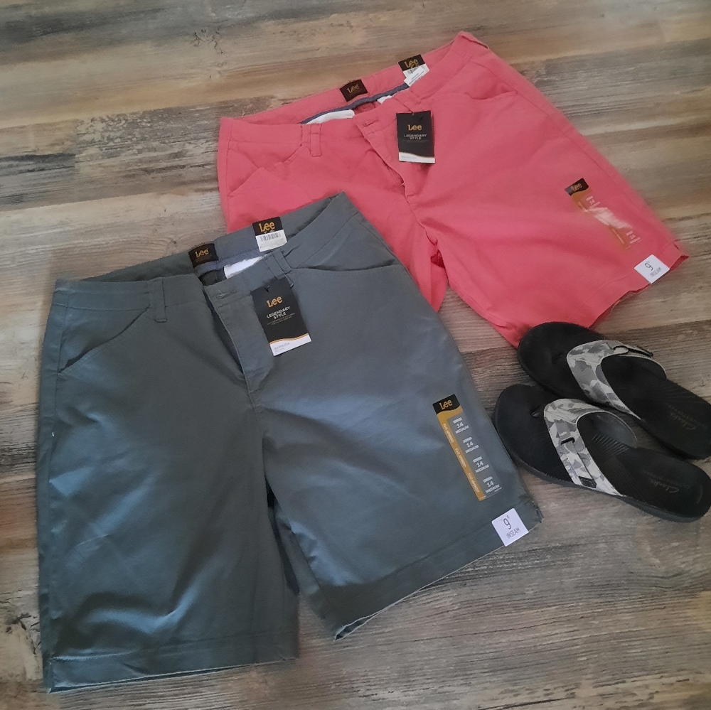2 PAIR LEE SHORTS Ladies